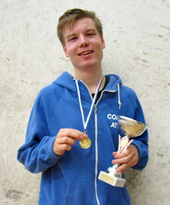 Pojat alle 19 voittaja Atte Mäkinen, ESRC